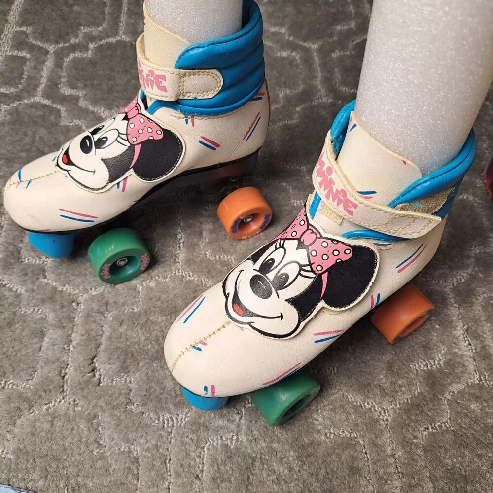Vtg Minnie Mouse Roller Skates GIRLS SIZE 13 YOUTH Quad Wheels Disney Pastels